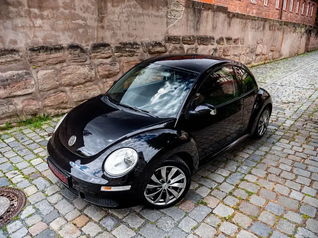 Gebraucht VW New Beetle 102 PS (75 kW) 2006 Schwarz Kleinwagen