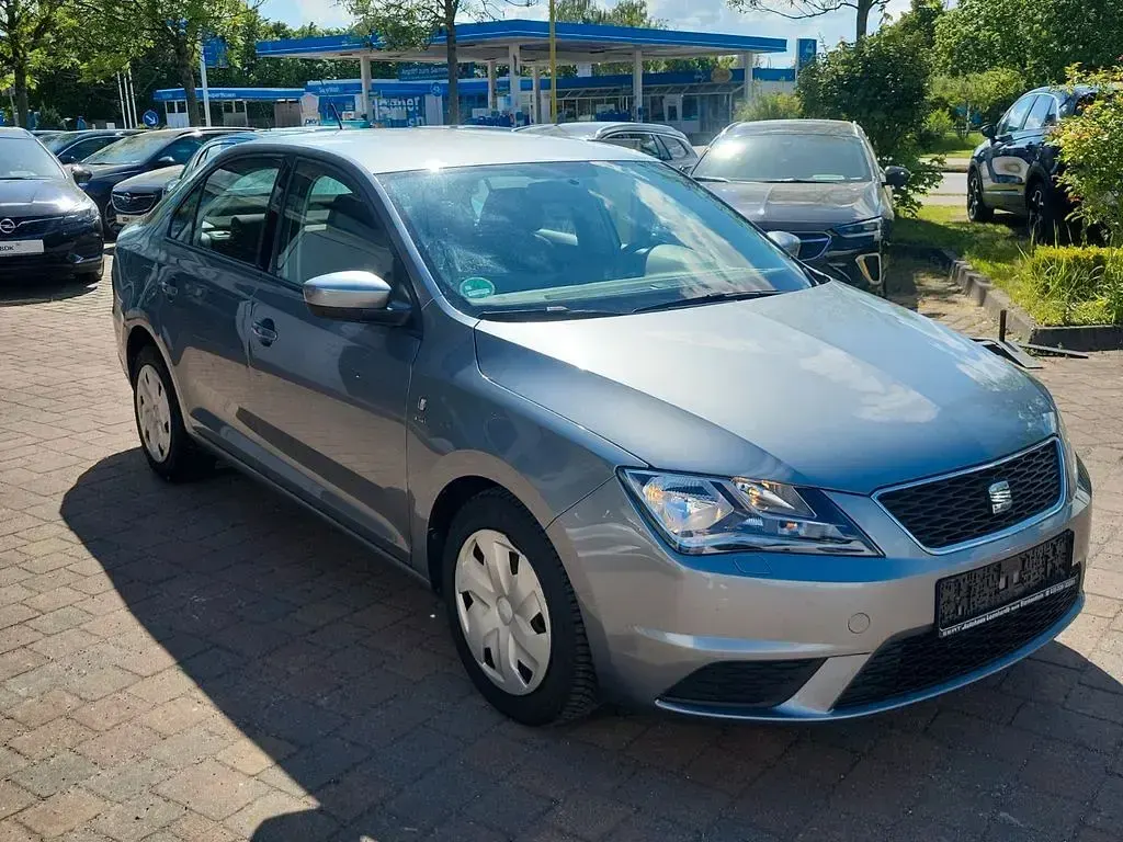 Gebraucht Seat Toledo Reference 86 PS (63 kW) 2013 Grau Kleinwagen