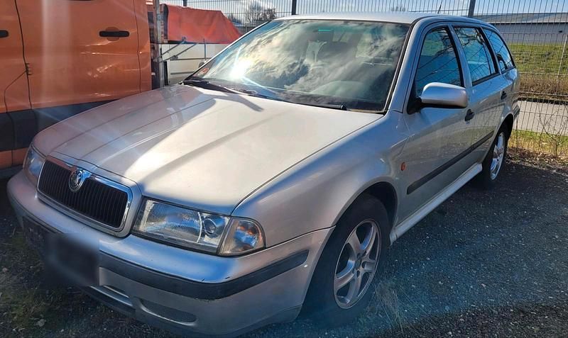 Gebraucht Skoda Octavia 110 PS (80 kW) 1999 Grau Kombi