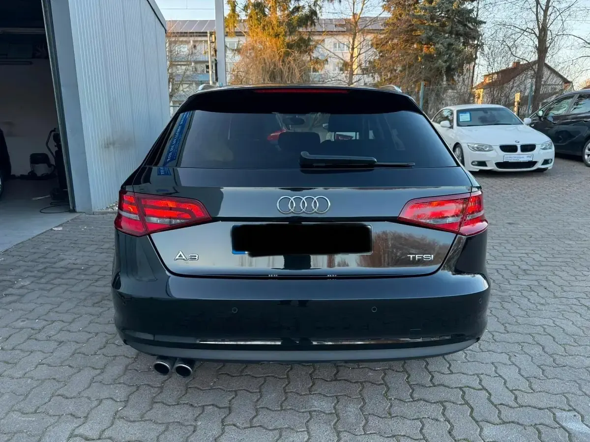 Gebraucht Audi A3 Ambition 125 PS (91 kW) 2013 Schwarz Kombi