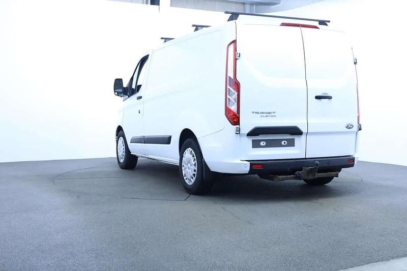Gebraucht Ford Transit Custom Trend 131 PS (96 kW) 2021 Frozen white Van / Kleinbus
