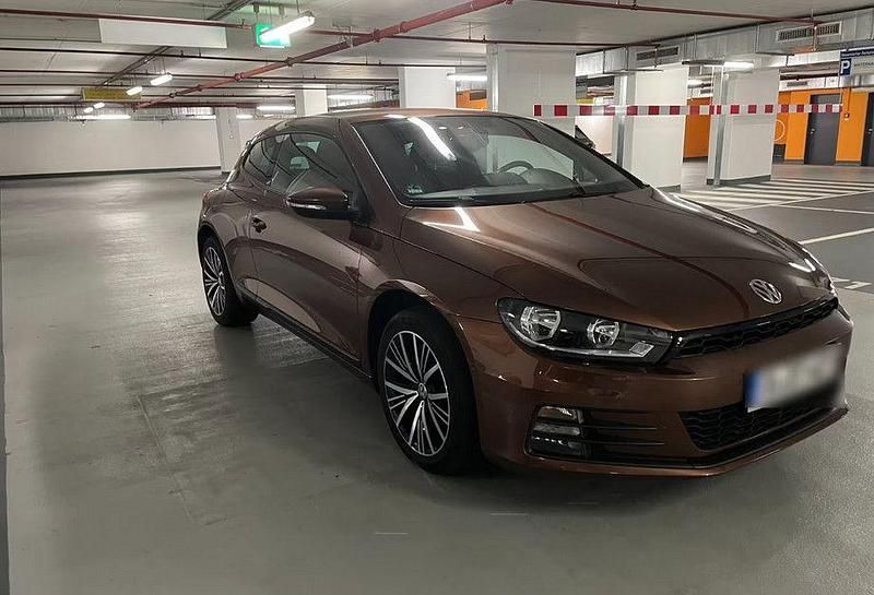 Gebraucht VW Scirocco Allstar 150 PS (110 kW) 2017 Braun Coupé