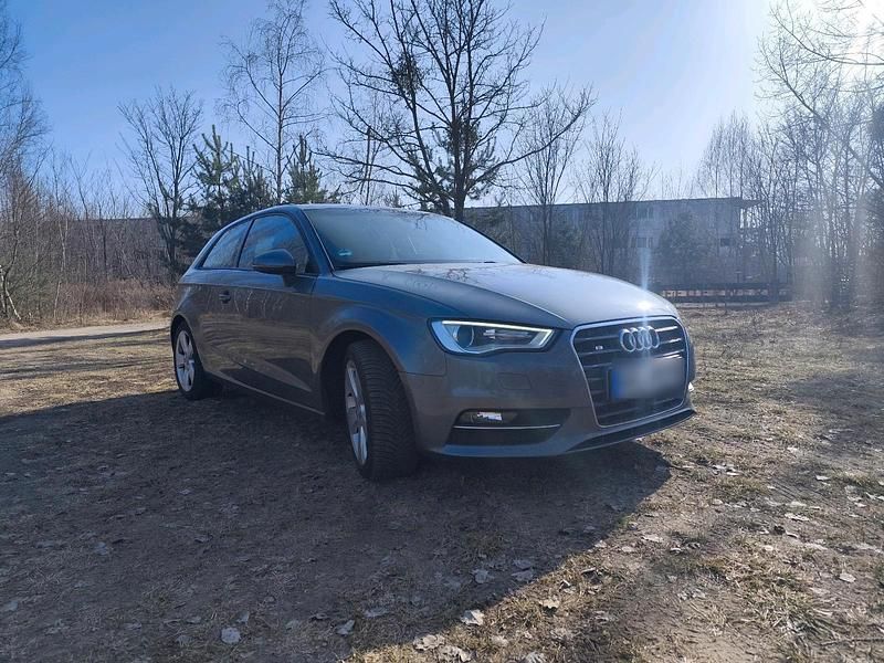 Gebraucht Audi A3 S-Line 150 PS (110 kW) 2014 Andere farben