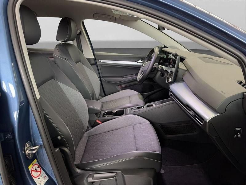 Gebraucht VW Golf VIII Goal 150 PS (110 kW) 2025 Blau Limousine