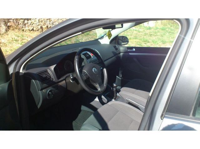 Gebraucht VW Golf V 101 PS (74 kW) 2004 Grün Kombi