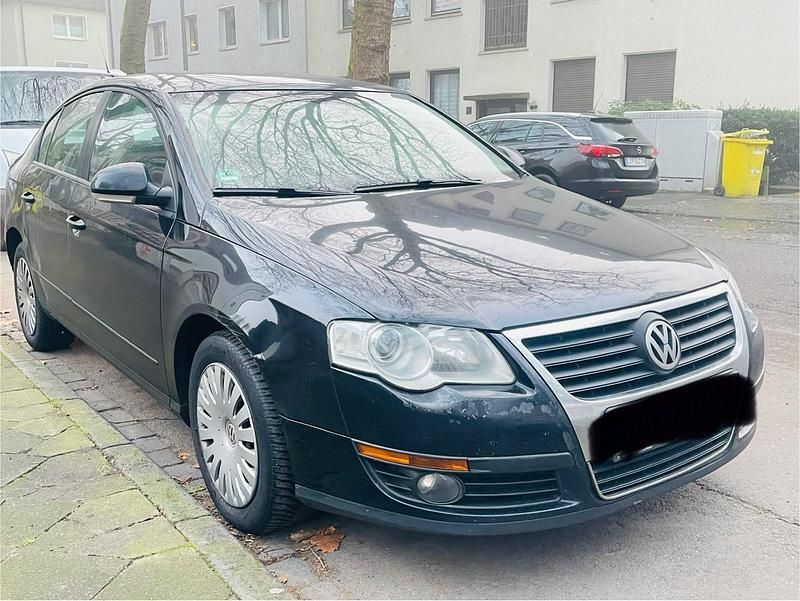 Schwarz Gebraucht 2009 VW Passat Limousine | 1.700 € (Superpreis) - Bild 1/4