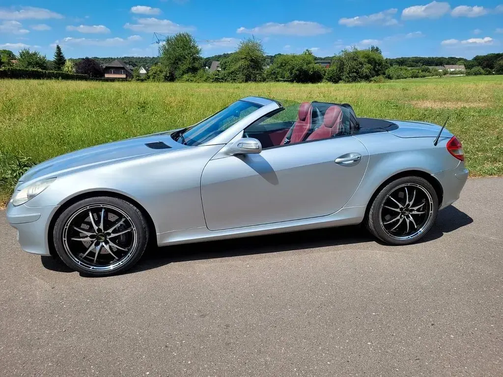 Gebraucht Mercedes SLK350 272 PS (200 kW) 2004 Silber Cabrio