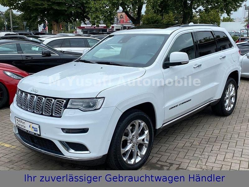 Weiß Gebraucht 2019 Jeep Grand Cherokee Summit SUV | 26.990 € (Etwas zu teuer) - Bild 1/4