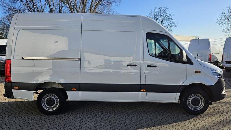 Gebraucht Mercedes Sprinter 170 PS (125 kW) 2024 Weiß Van