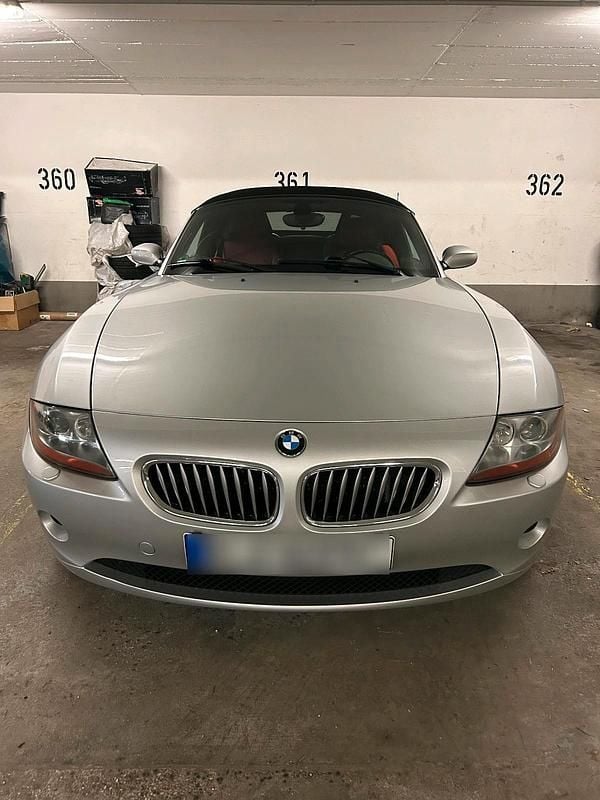 Second-hand BMW Z4 231 CP (169 kW) 2003 Argintiu Cabrio