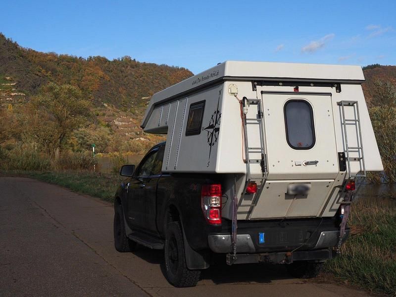 Gebraucht Ford Ranger 200 PS (147 kW) 2017 Schwarz Pickup