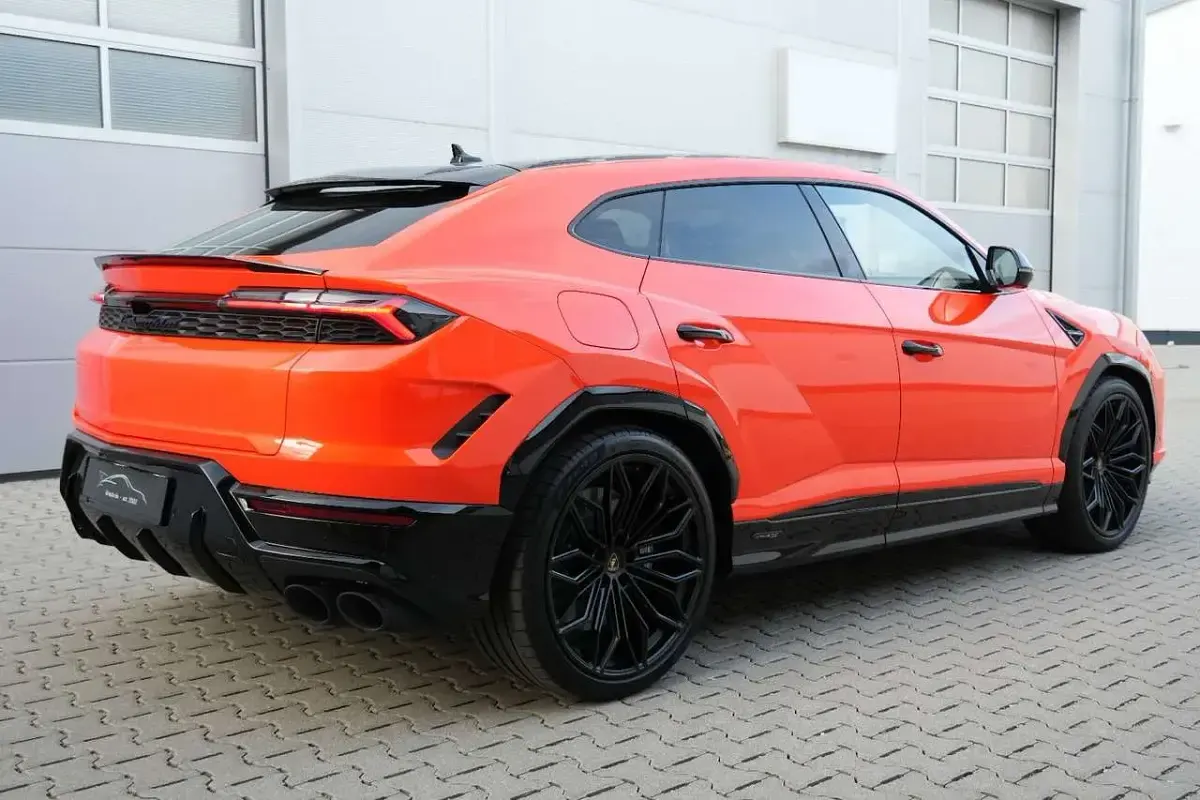 Neu Lamborghini Urus 799 PS (587 kW) 2026 Orange SUV