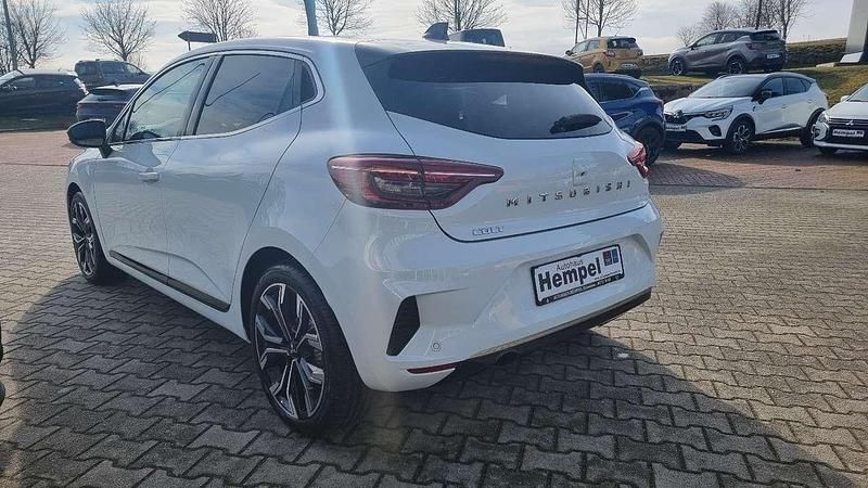 Gebraucht Mitsubishi Colt Select 91 PS (66 kW) 2025 Antarktisweiß Kleinwagen