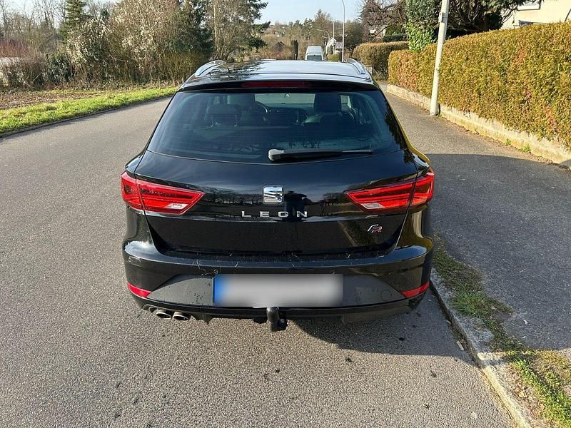 Gebraucht Seat Leon FR 150 PS (110 kW) 2018 Schwarz Kombi