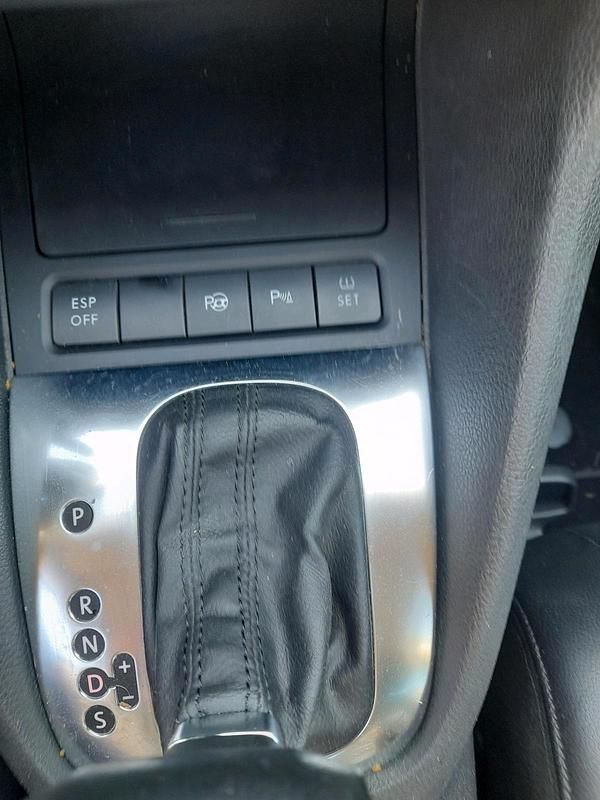 Gebraucht VW Golf 160 PS (117 kW) 2009 Silber Coupé