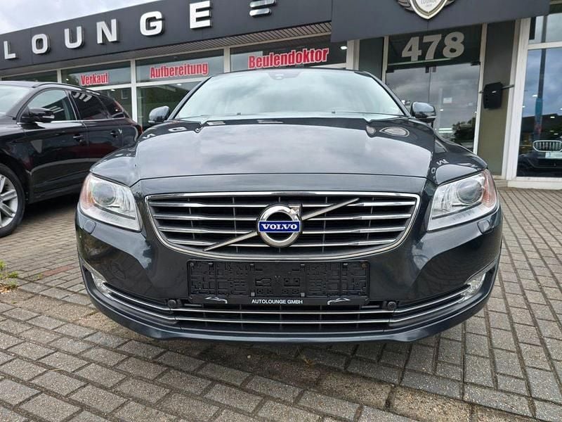 Gebraucht Volvo V70 Summum 181 PS (133 kW) 2014 Grau Kombi