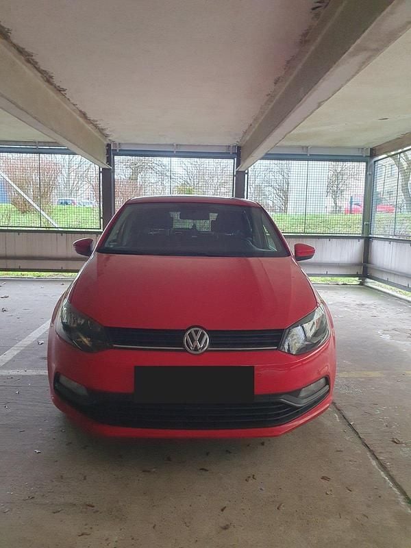 Rot Gebraucht 2014 VW Polo Kleinwagen | 7.299 € (Guter Preis) - Bild 1/4