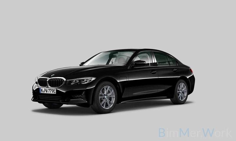 Schwarz ii668schwarz Gebraucht 2020 BMW 330e Sport Line Limousine | 28.499 € (Guter Preis) - Bild 1/2