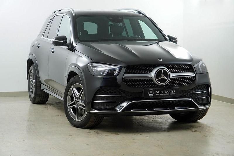 Obsidianschwarz lack Gebraucht 2020 Mercedes GLE350 AMG line SUV | 51.800 € (Guter Preis) - Bild 1/4
