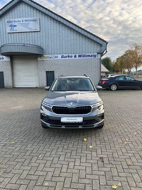 Grau Neu 2025 Skoda Kamiq Selection SUV | 25.900 € (Fairer Preis) - Bild 1/4