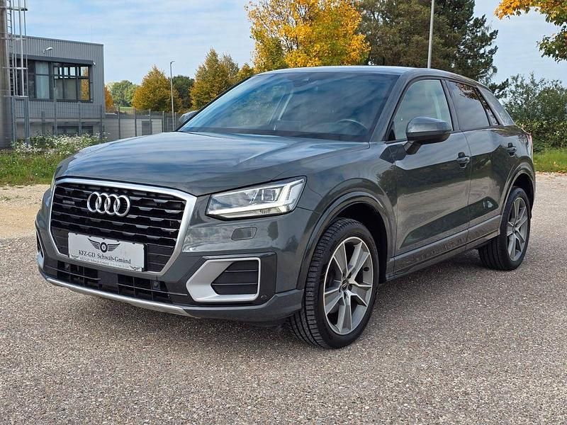 Gebraucht Audi Q2 S-Line 190 PS (139 kW) 2018 Grau SUV