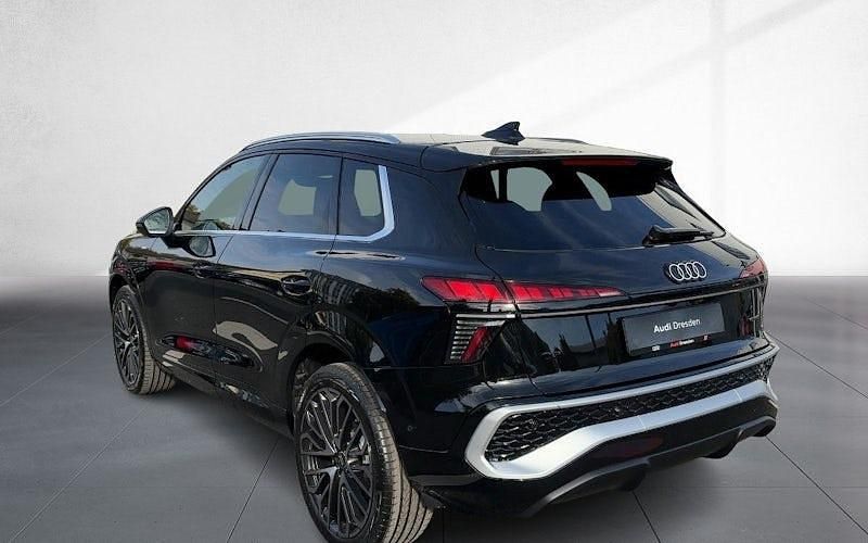 Neu Audi Q3 Ambiente 265 PS (194 kW) 2026 Schwarz SUV