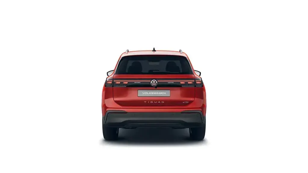 Gebraucht VW Tiguan Goal 150 PS (110 kW) 2025 Rot SUV