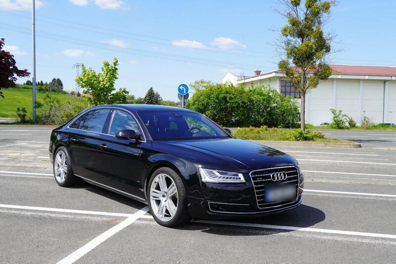 Schwarz Gebraucht 2014 Audi A8L Limousine | 29.999 € (Fairer Preis) - Bild 1/4
