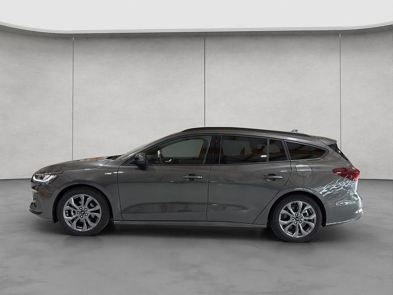 Usata Ford Focus ST-Line 155 CV (114 kW) 2024 Grigio Station wagon