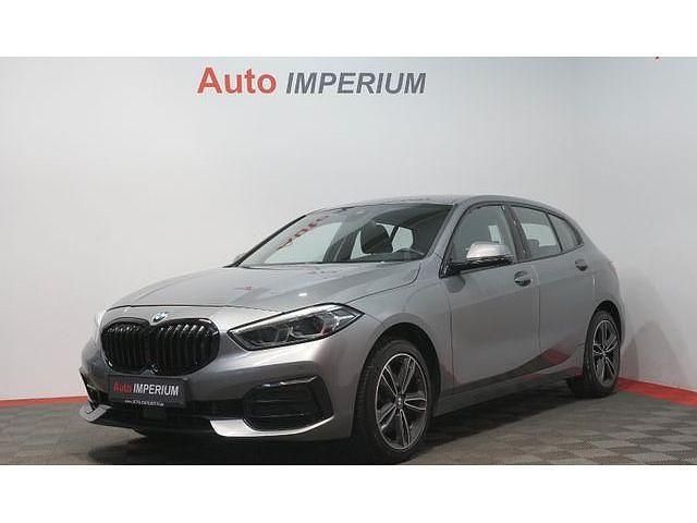 Gebraucht BMW 118 Sport Line 150 PS (110 kW) 2022 Grau Kleinwagen