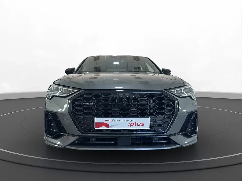 Gebraucht Audi Q3 Sportback S-Line 193 PS (141 kW) 2024 Grau SUV