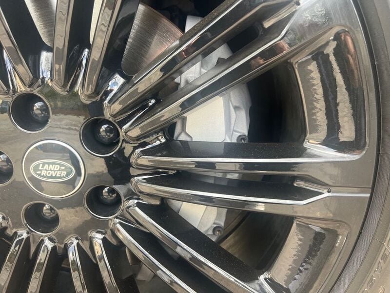 Second-hand Land Rover Range Rover HSE 349 CP (256 kW) 2023 Negru SUV