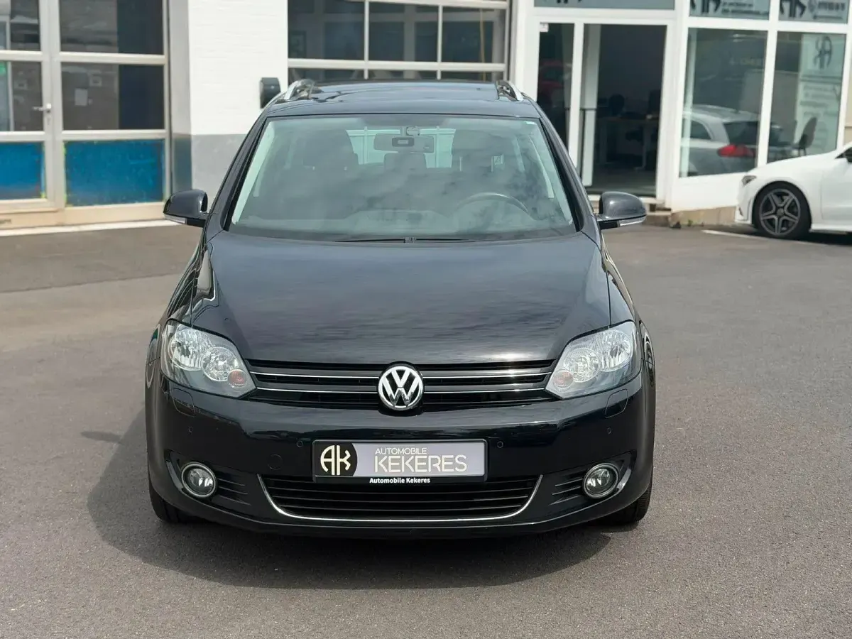 Gebraucht VW Golf VI Style 122 PS (89 kW) 2011 Schwarz Kleinwagen