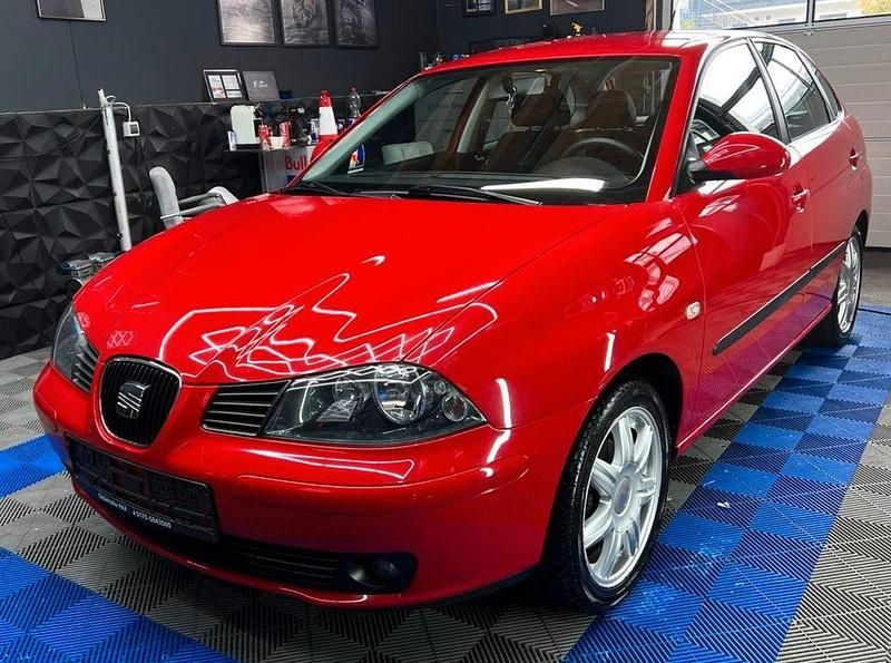 Rot Gebraucht 2006 Seat Ibiza Sport Limousine | 4.555 € (Teuer) - Bild 1/4