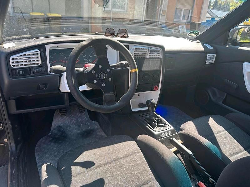 Gebraucht VW Corrado 115 PS (84 kW) 1994 Blau Coupé