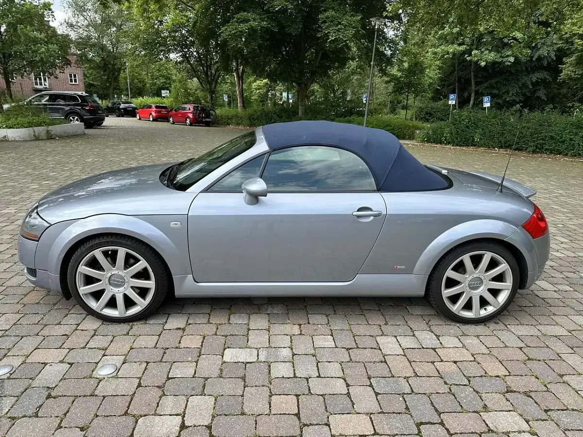 Gebraucht Audi TT Roadster 179 PS (131 kW) 2003 Blau Cabrio
