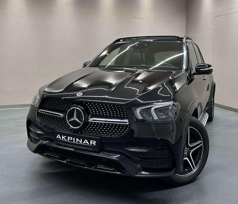 Gebraucht Mercedes GLE300 AMG line 272 PS (200 kW) 2022 Obsidianschwarz SUV
