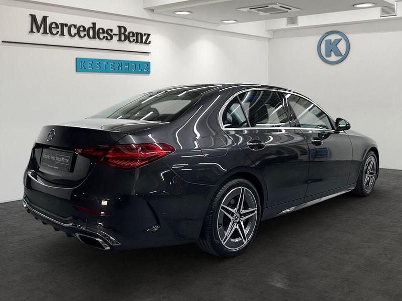 Gebraucht Mercedes C300 AMG 351 PS (258 kW) 2024 Grau Limousine
