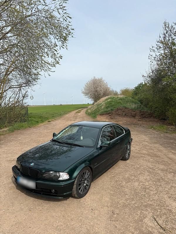 Second-hand BMW 323 Basis 170 CP (125 kW) 2000 Verde Coupe