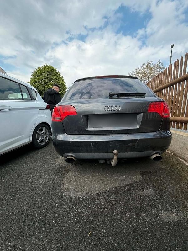 Gebraucht Audi A4 180 PS (132 kW) 2007 Grau Limousine