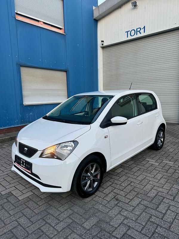 Weiß Gebraucht 2014 Seat Mii I-Tech Kleinwagen | 5.390 € (Fairer Preis) - Bild 1/4