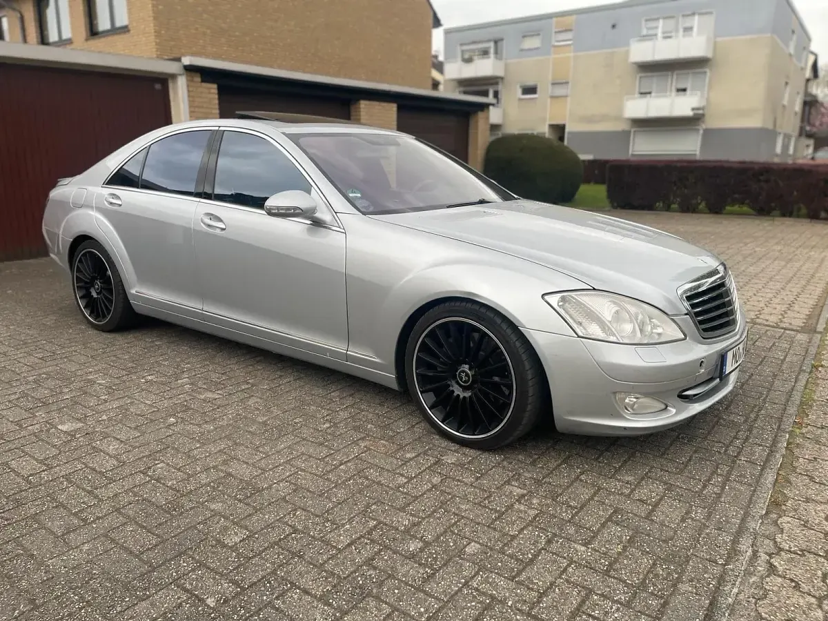 Gebraucht Mercedes S500L 2007 Silber Limousine