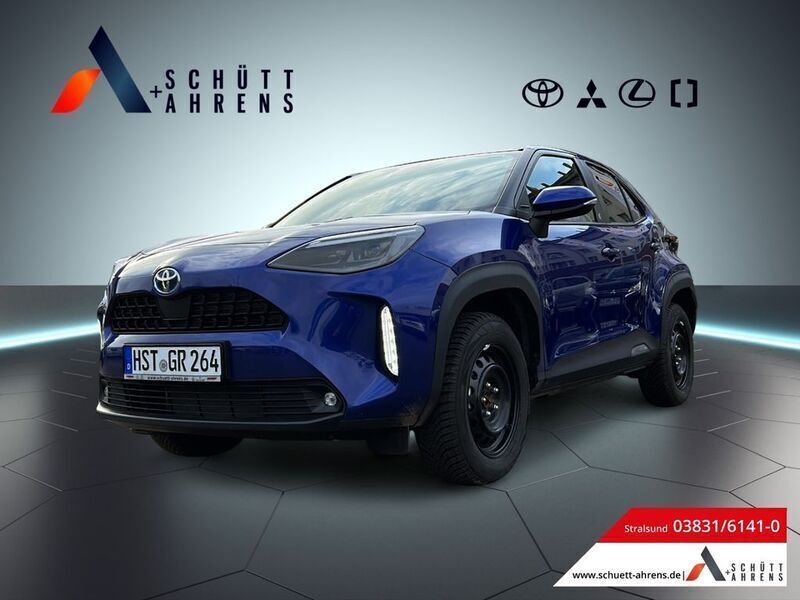 Blau Neu 2024 Toyota Yaris Cross Team SUV | 27.890 € (Guter Preis) - Bild 1/4