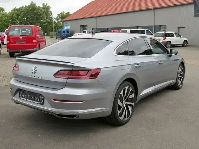 Gebraucht VW Arteon R-line 190 PS (139 kW) 2017 Pyritsilber metallic Kleinwagen