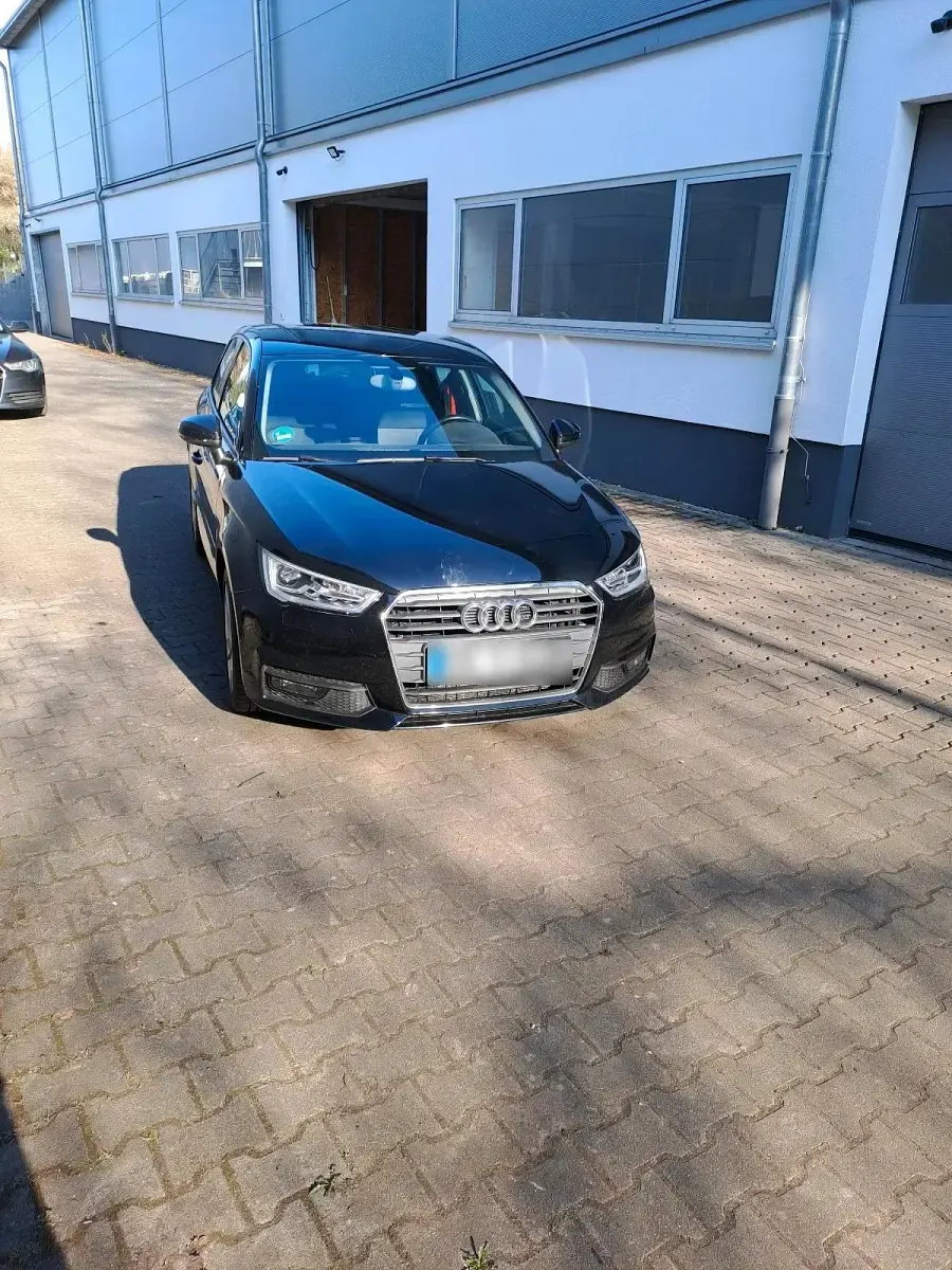 Usata Audi A1 95 CV (69 kW) 2018 Nero Utilitaria