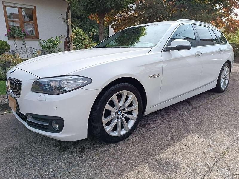 Gebraucht BMW 520 190 PS (139 kW) 2017 Weiß Kombi
