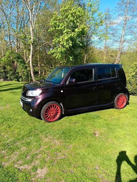 Rot Gebraucht 2008 Daihatsu Materia Van / Kleinbus | 2.750 € (Fairer Preis) - Bild 1/4