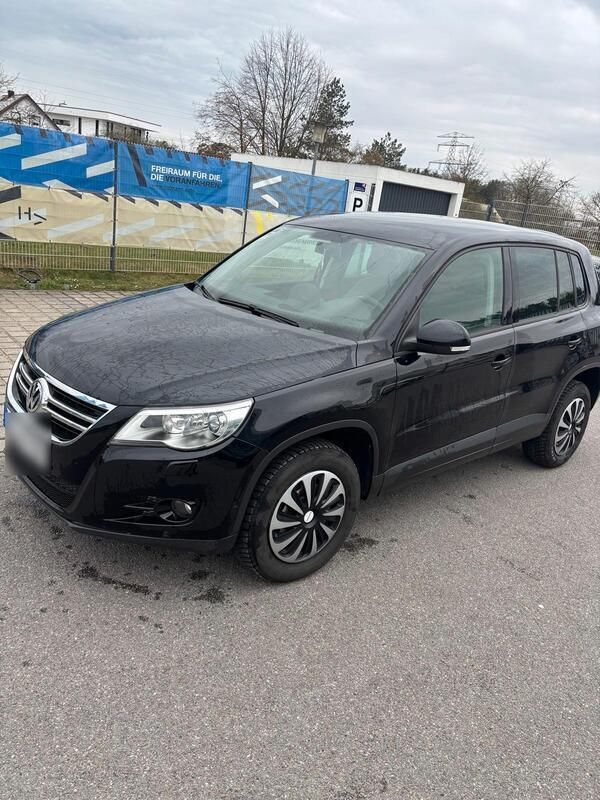 Schwarz Gebraucht 2009 VW Tiguan SUV | 5.200 € (Fairer Preis) - Bild 1/4