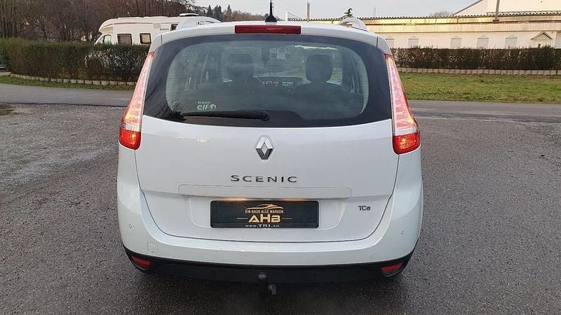 Gebraucht Renault Scénic III Initiale Paris 132 PS (97 kW) 2013 Weiß Van / Kleinbus