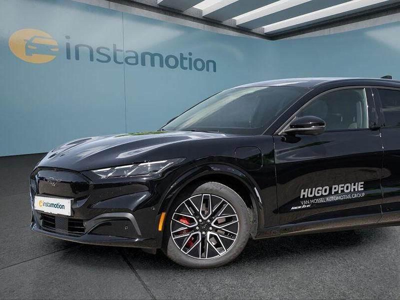 Gebraucht Ford Mustang Mach-E 216 kW (294 PS) 2025 Schwarz SUV